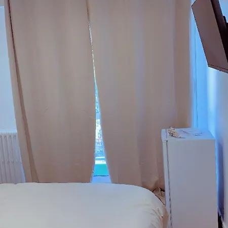 Bed & Breakfast Manuela Saint-Herblain