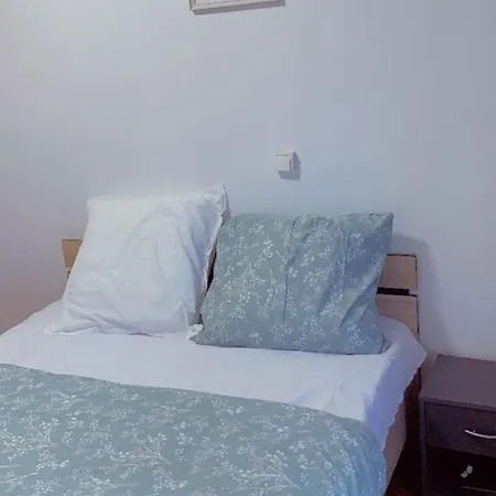 Manuela Bed & Breakfast Saint-Herblain