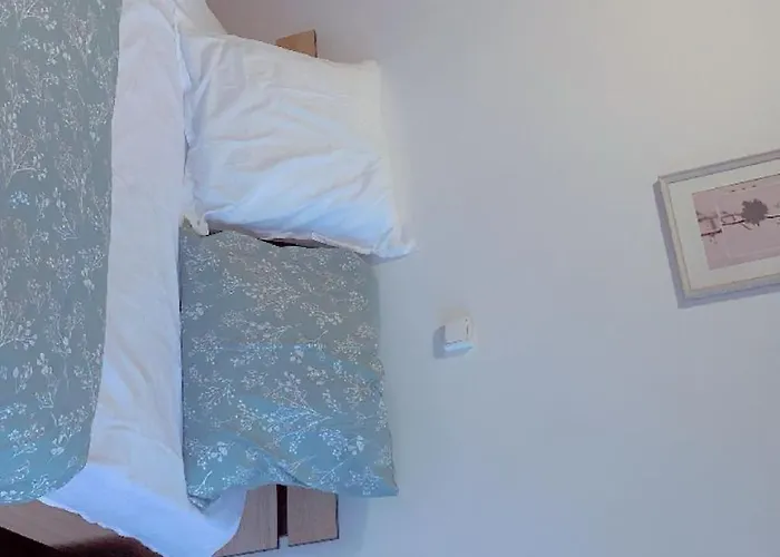 Manuela * Saint-Herblain