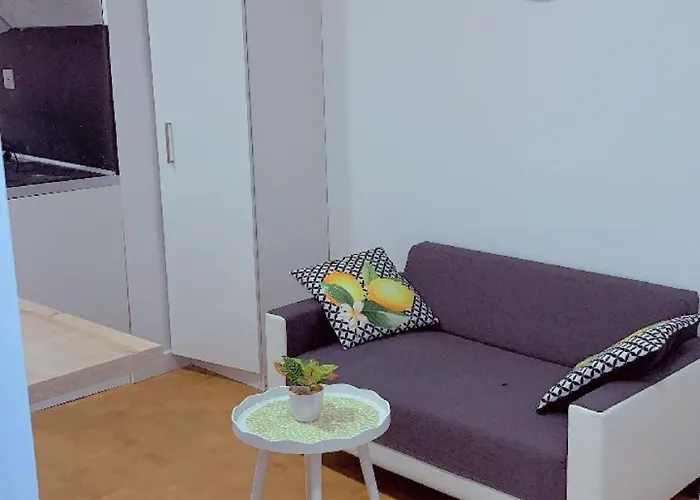 Manuela Nocleg ze śniadaniem Saint-Herblain