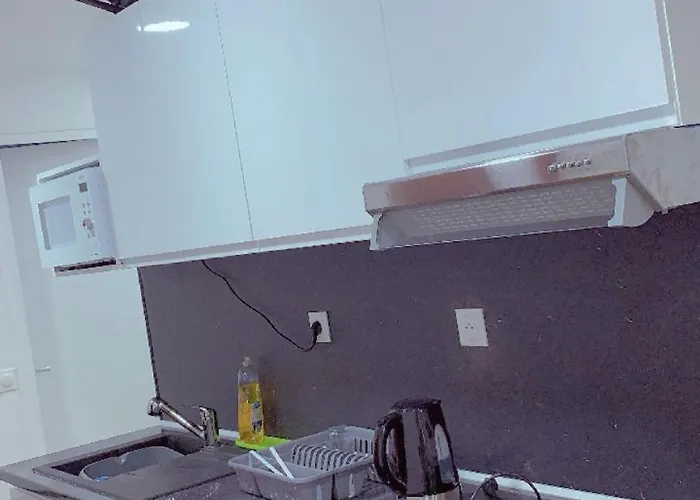 Manuela Nocleg ze śniadaniem Saint-Herblain