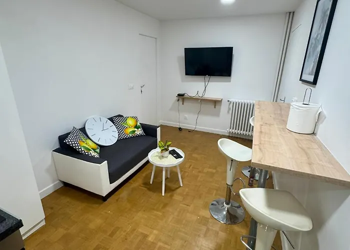 Manuela Nocleg ze śniadaniem *